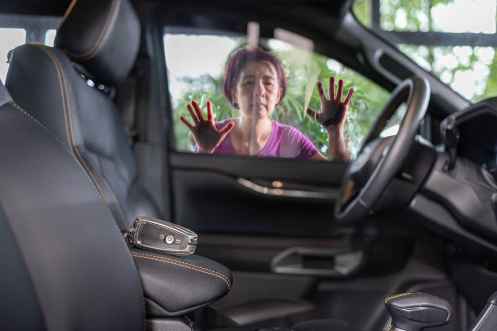 What to Do If You’re Locked Out of Your Car in an Emergency